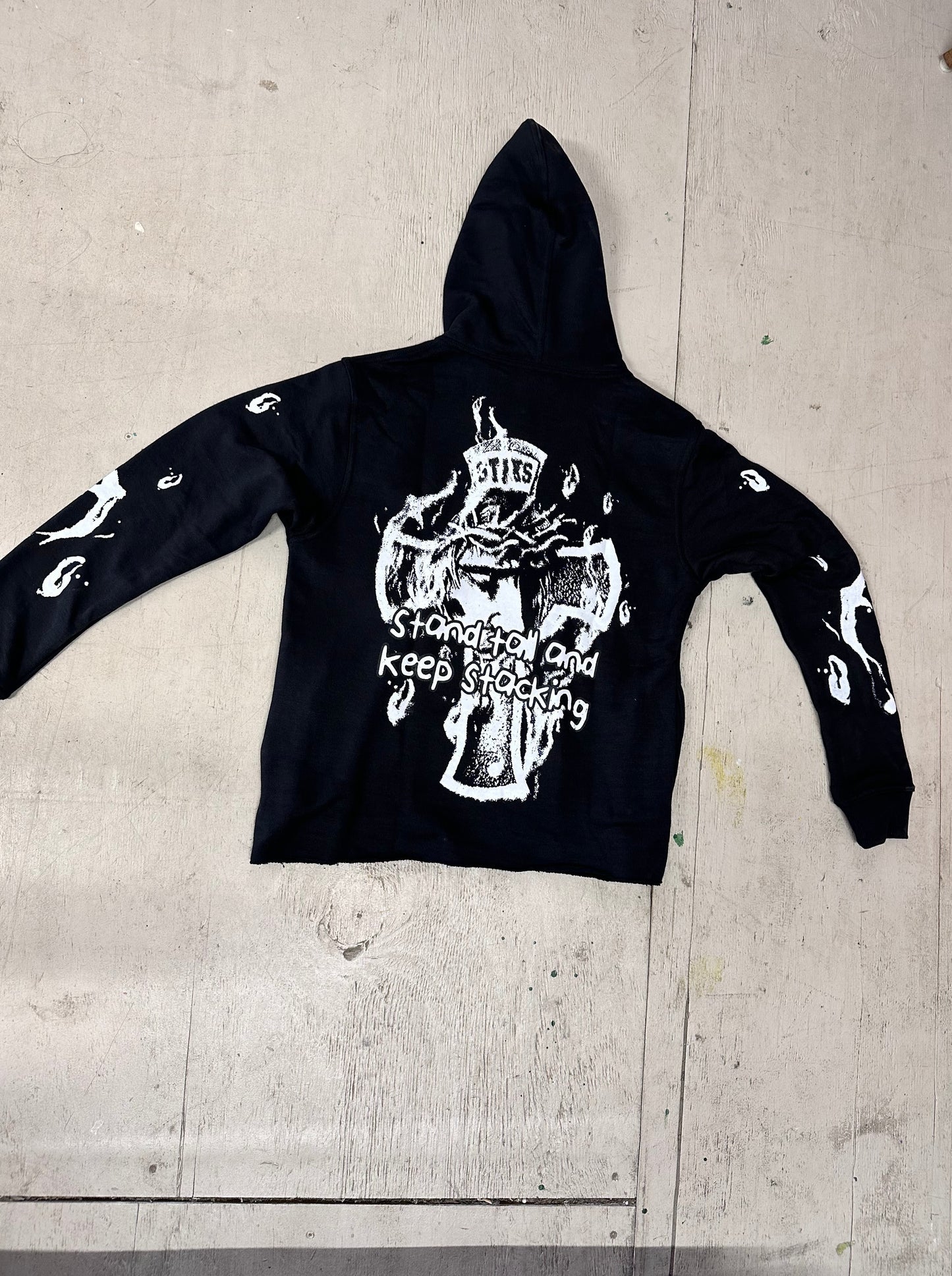 ROSARY STAKS HOODIE BLACK